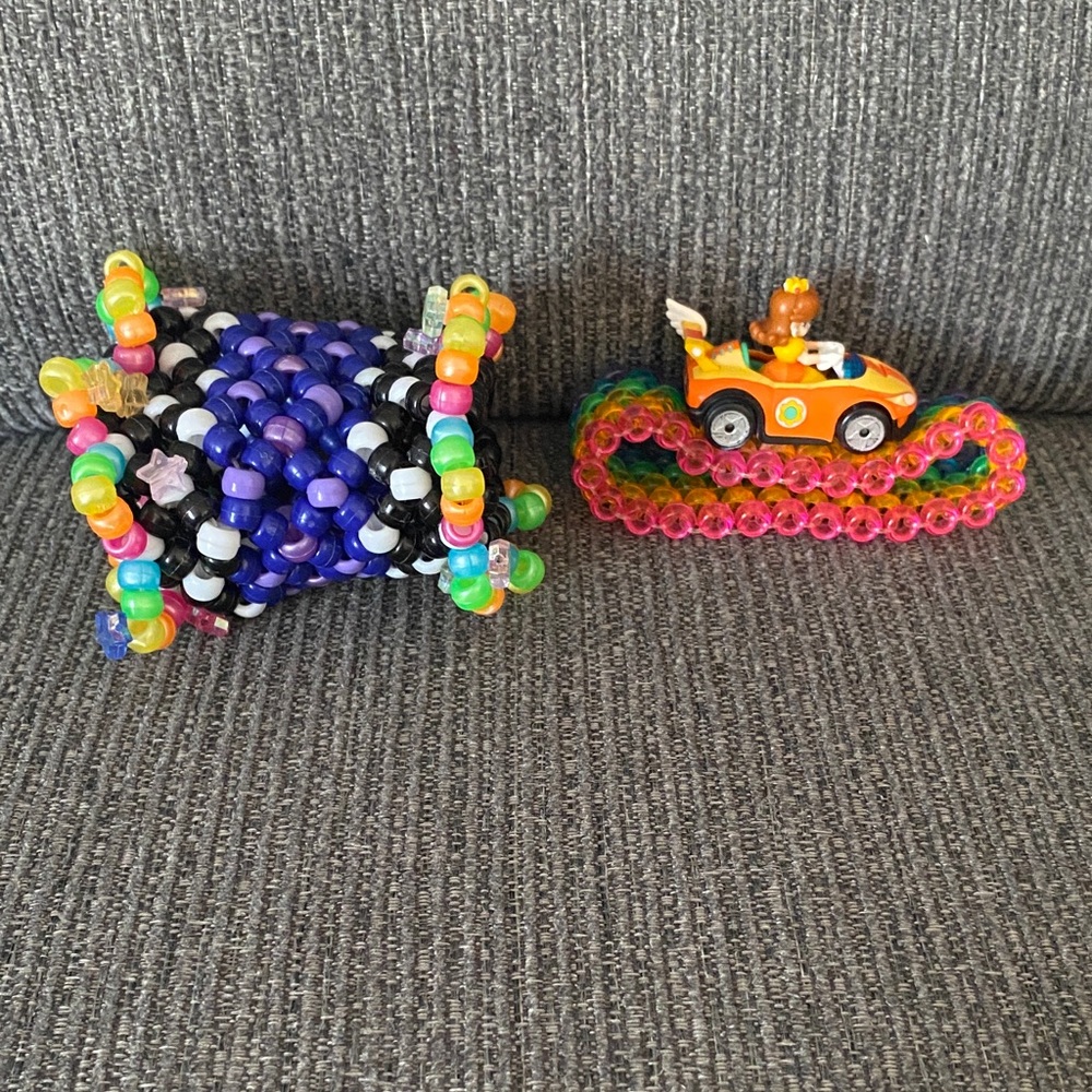 Rainbow Beaded Kids Bracelet with Toy Car Charm - Picture 3 of 6
